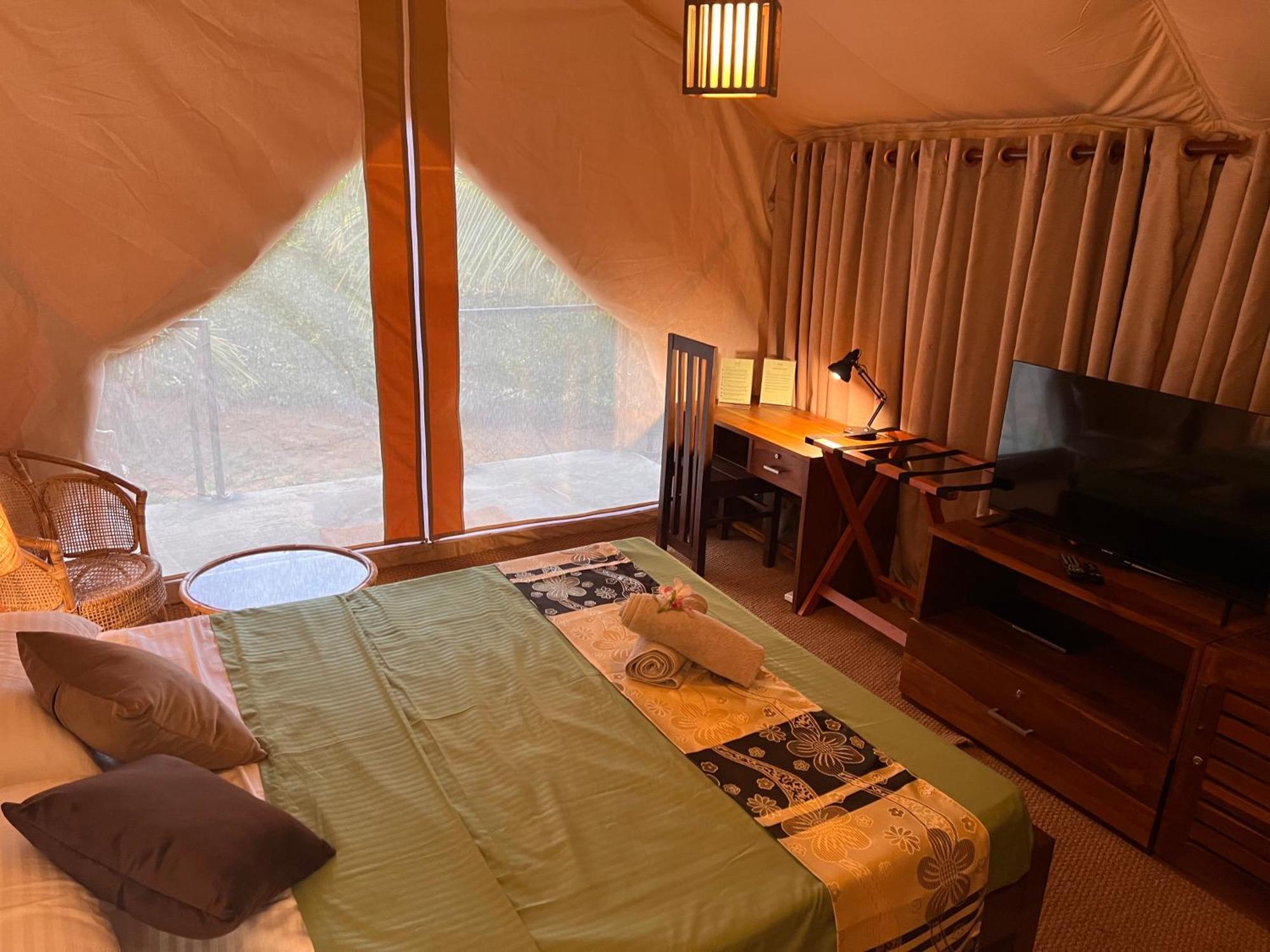 At One - Glamping Hotel Rekawa Bagian luar foto