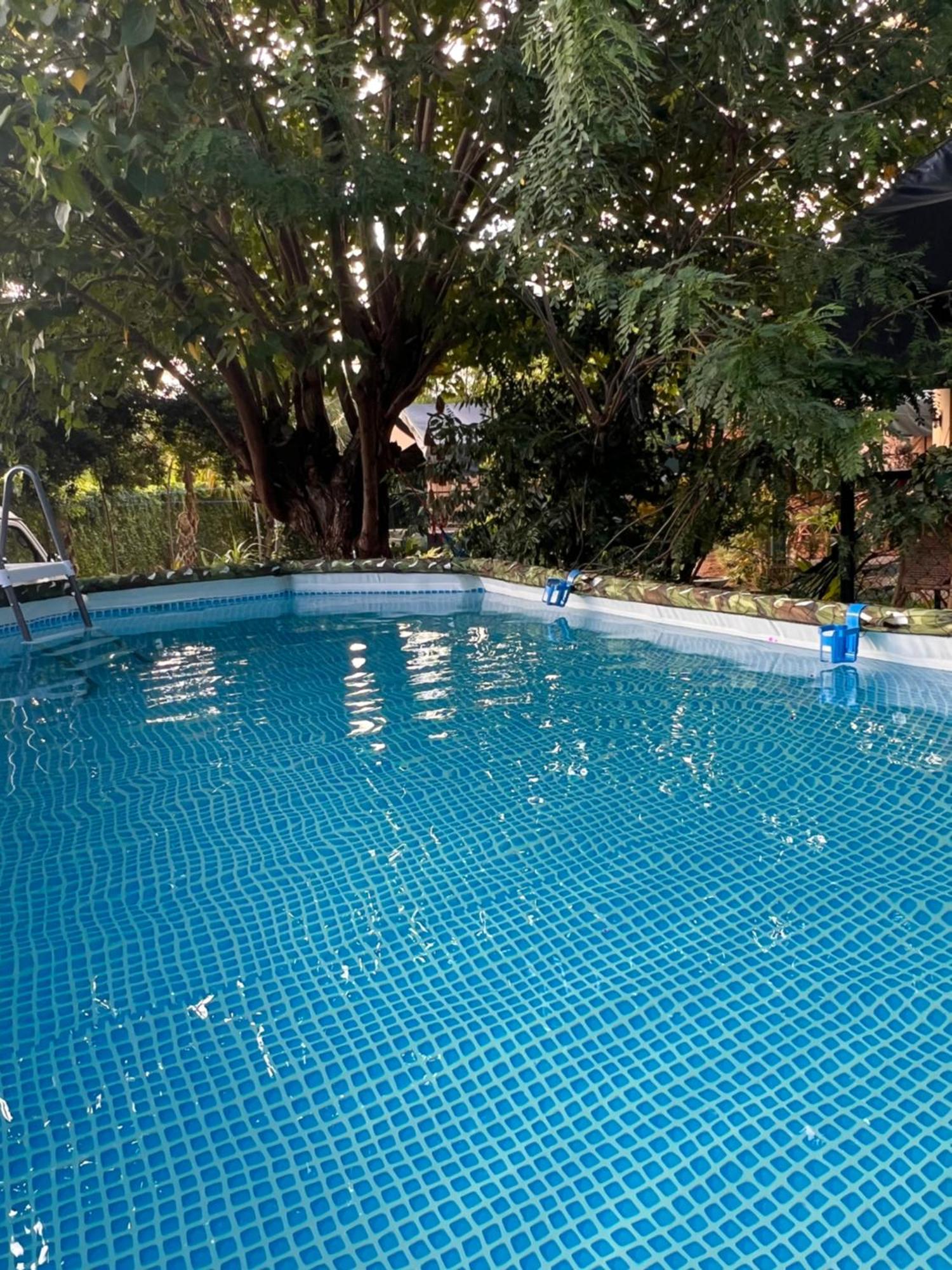 At One - Glamping Hotel Rekawa Bagian luar foto